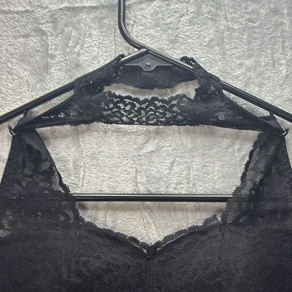 Victoria’s Secret Pink Black Lace Pushup Wireless Around Neck Detail Size Small - Picture 2 of 8